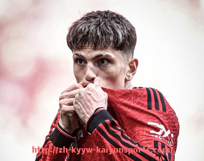 ky开云-英超球员恶搞趣闻及体育文化现象探讨