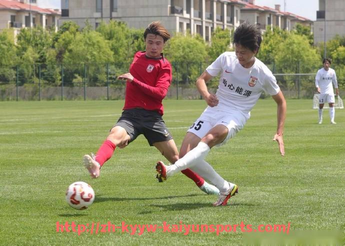 ky开云-法甲马赛教练赛后采访分析与战术解读