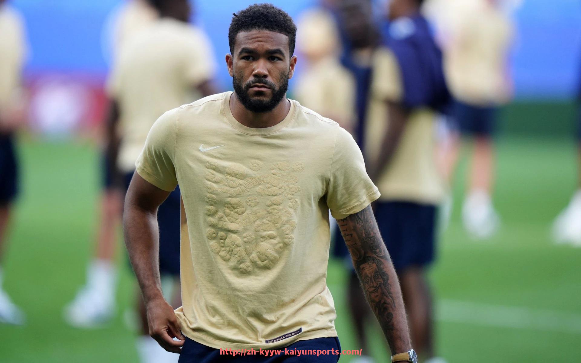 ky开云-2025年世俱杯限定球鞋款式发布及市场反响预测